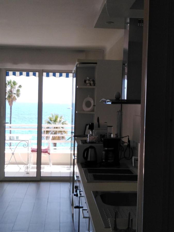 Le Palais Du Tropique Appartement Vue Mer 5E Etage Avec Ascenseur Juan-les-Pins Dış mekan fotoğraf